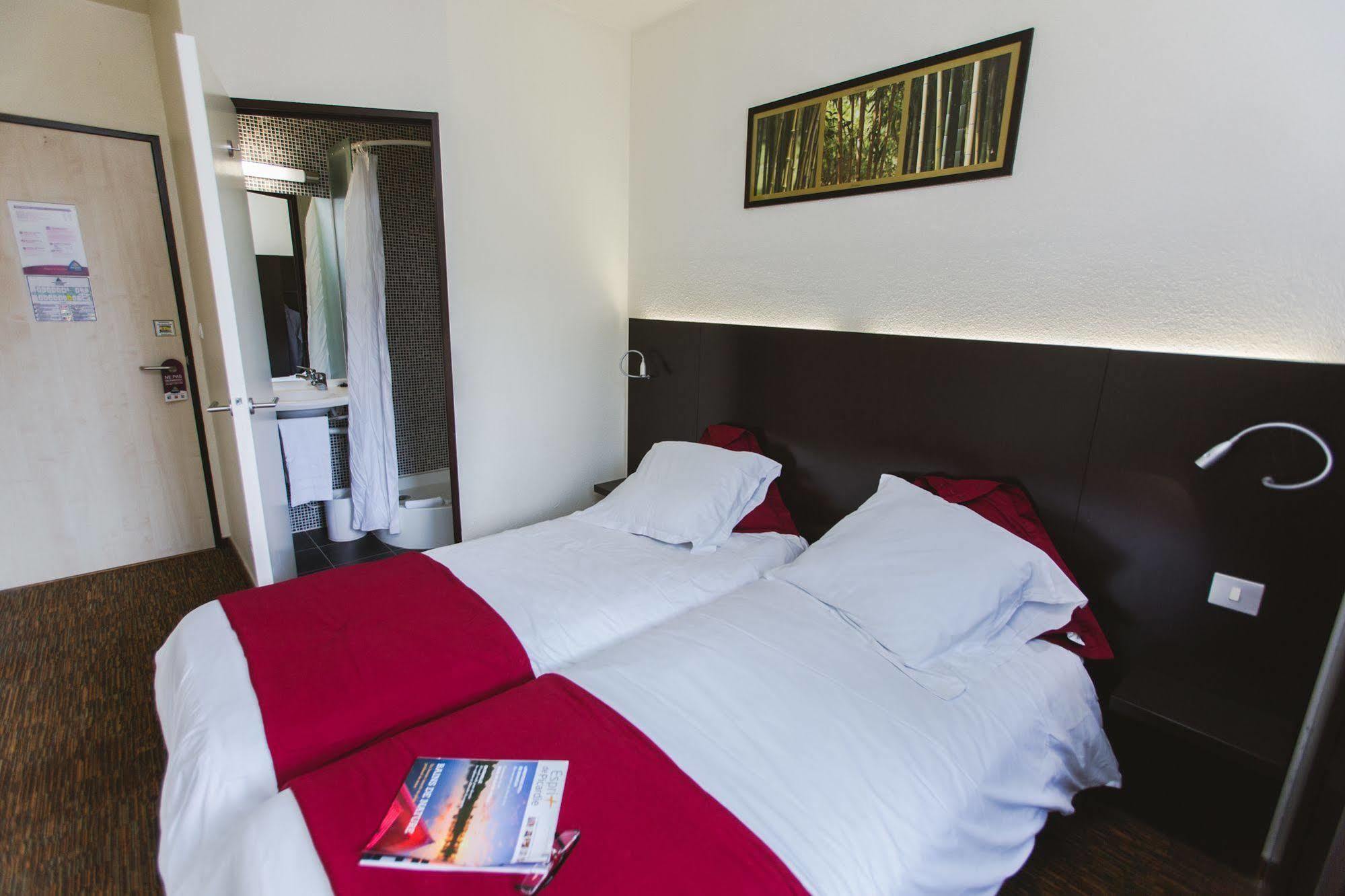 Hotel Akena Creil - Clermont Agnetz ภายนอก รูปภาพ